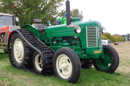 Výl Zetor polopás.JPG